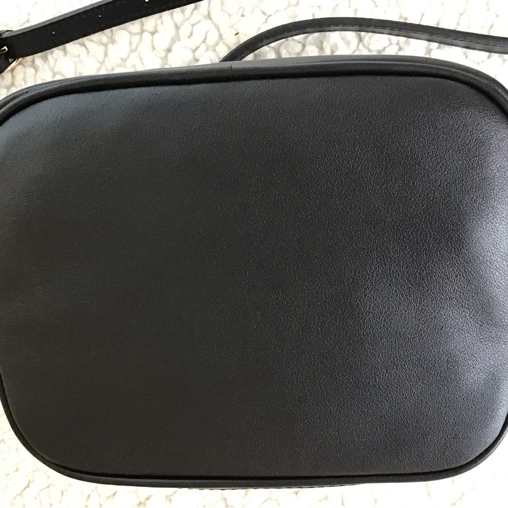 Ted Baker Black Crossbody Bag with Gold Accents - Picture 4 of 8